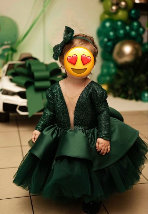 Продам шикарное детское платье