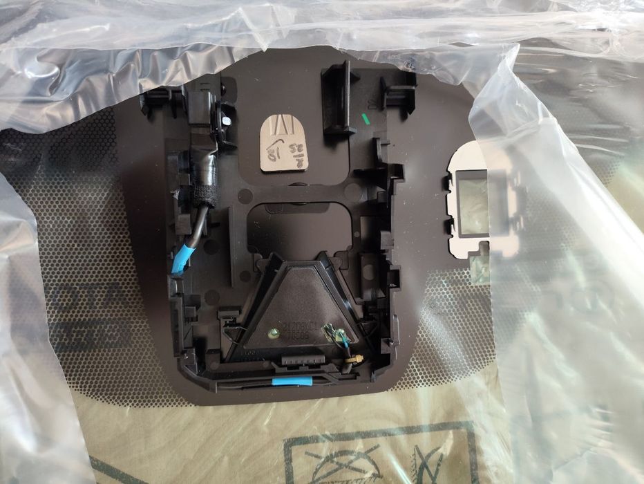 Скло лобове (вітрове) Toyota Land Cruiser 200