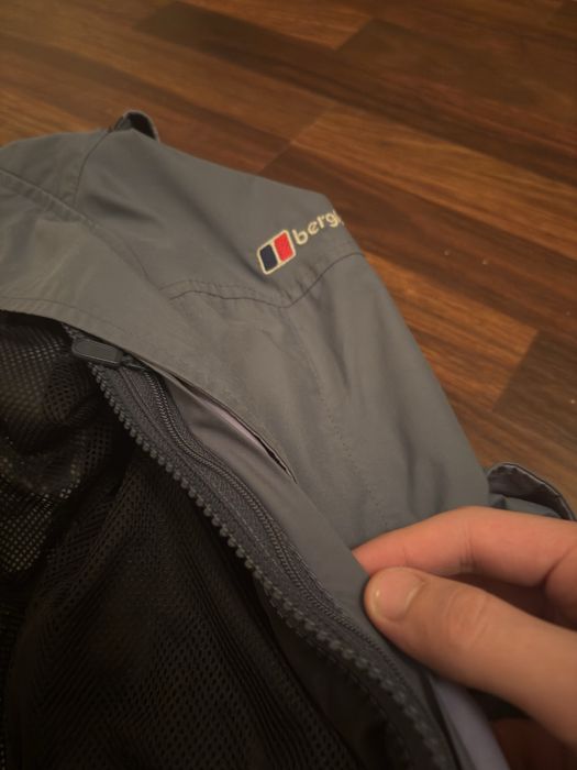 Мембранна куртка Berghaus Gore-Tex, архівна, зі знімною підкладкою