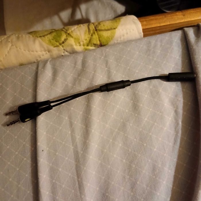 splitter 3.5mm um para dois