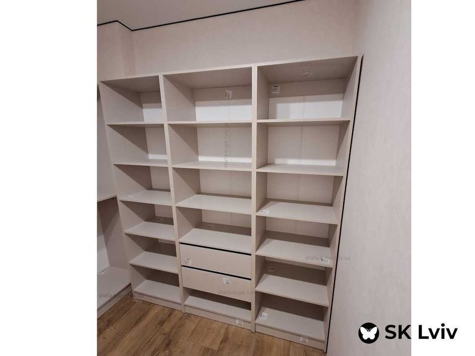 Гардеробні модульні системи - фабричні і по індівідуальним проєктам