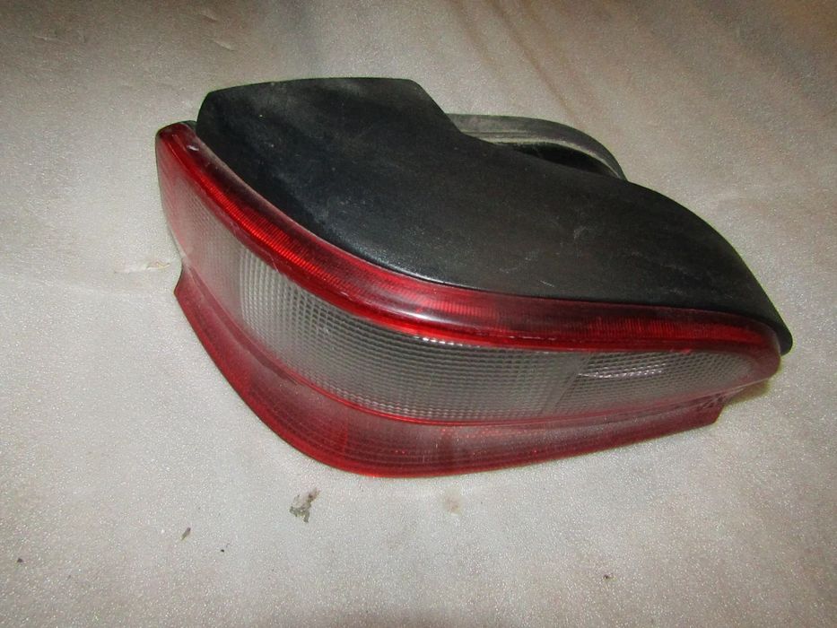 Farolim tras Citroen Saxo ano 2001 (ver fotos)