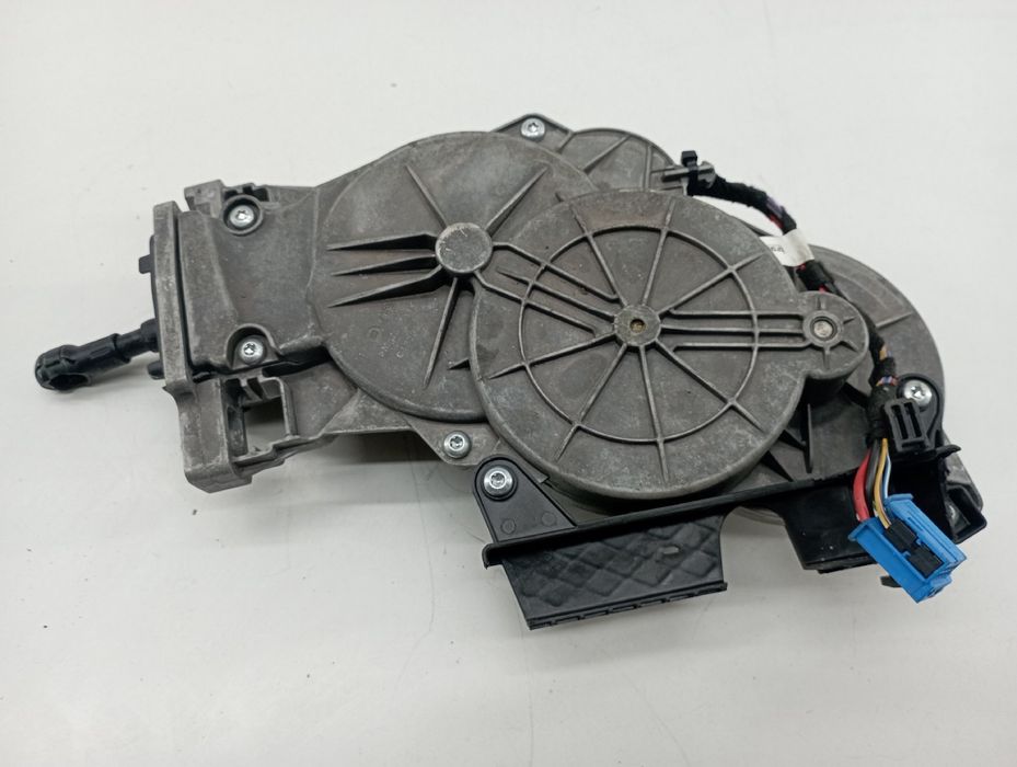 Motor do fecho da Mala - MERCEDES-BENZ C-Class (W205) | 13 -