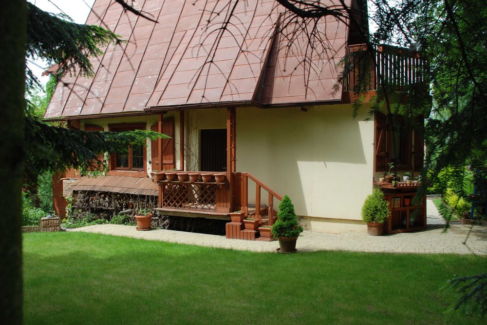 200zł za dobę za cały  dom do wynajęcia bez względu na ilość osób