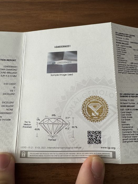 kolczyk zloto 585 diament 0.52