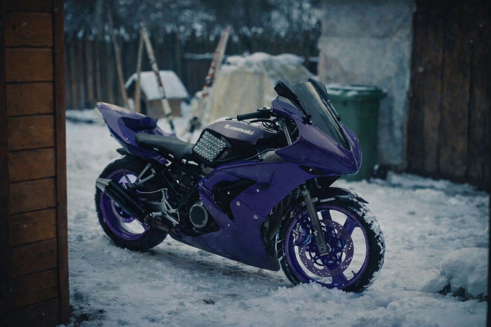 Продам пластик на Yamaha yzf r6