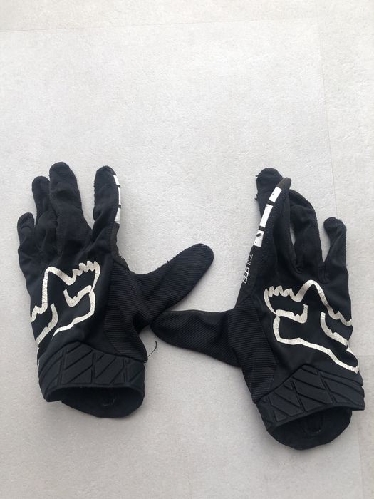 Dois pares luvas fox