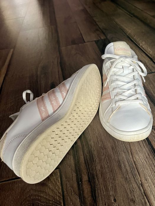 Sportowe sneakersy ADIDAS