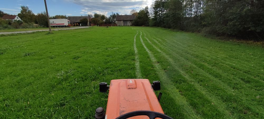 Zakładanie trawników glebogryzarka separacyjna systemy nawadniające