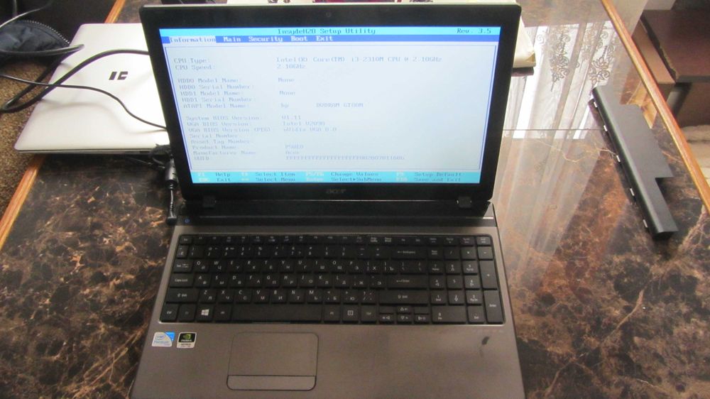 Ноутбук Acer Aspire 5750 series P5WE0. на ремонт або запчастини.