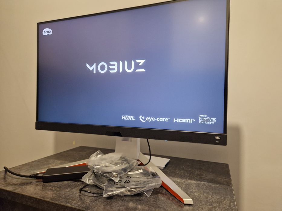 Monitor BenQ MOBIUZ EX3210U 32" 4K IPS 144Hz 1ms