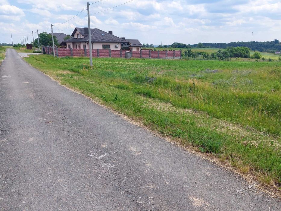 Продам ділянку під забудову 17 сот, асфальтований доїзд