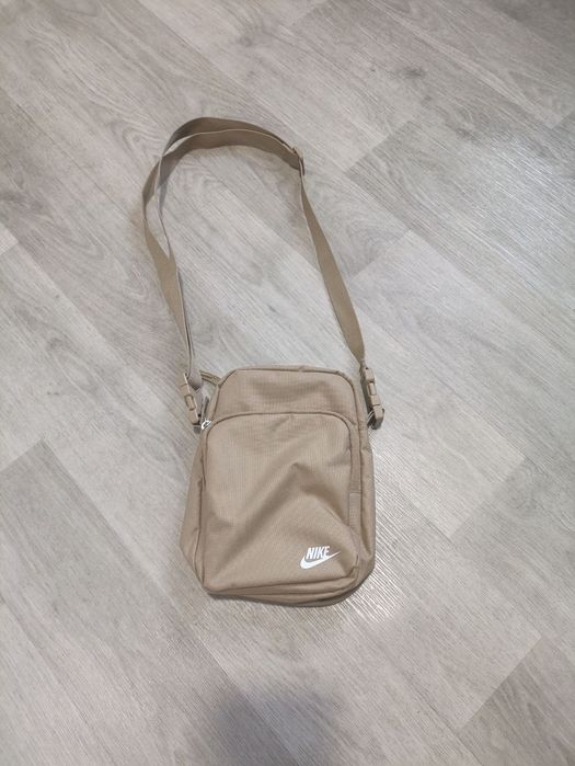 Нова сумка  Nike