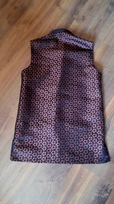 Elegancka kamizelka stojka