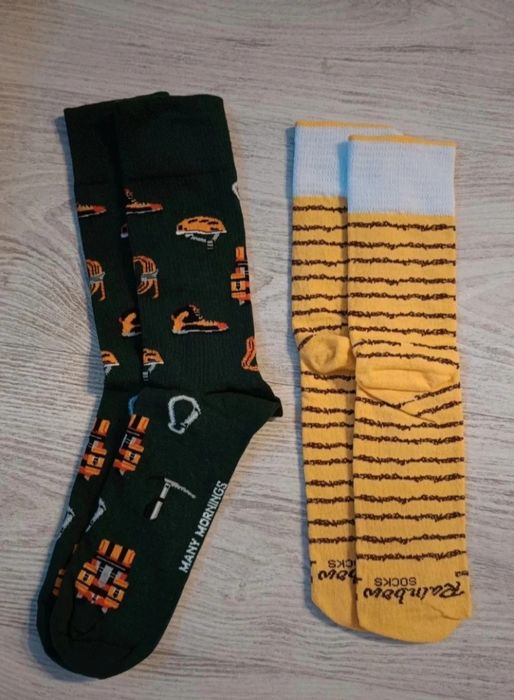 Dwie nowe pary skarpetek S Many Mornings