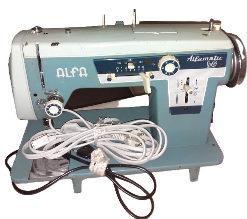 Máquina costura elétrica