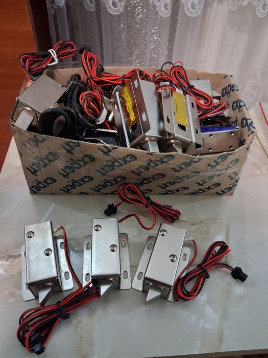 Електрозамок. Для холодильників та меблів