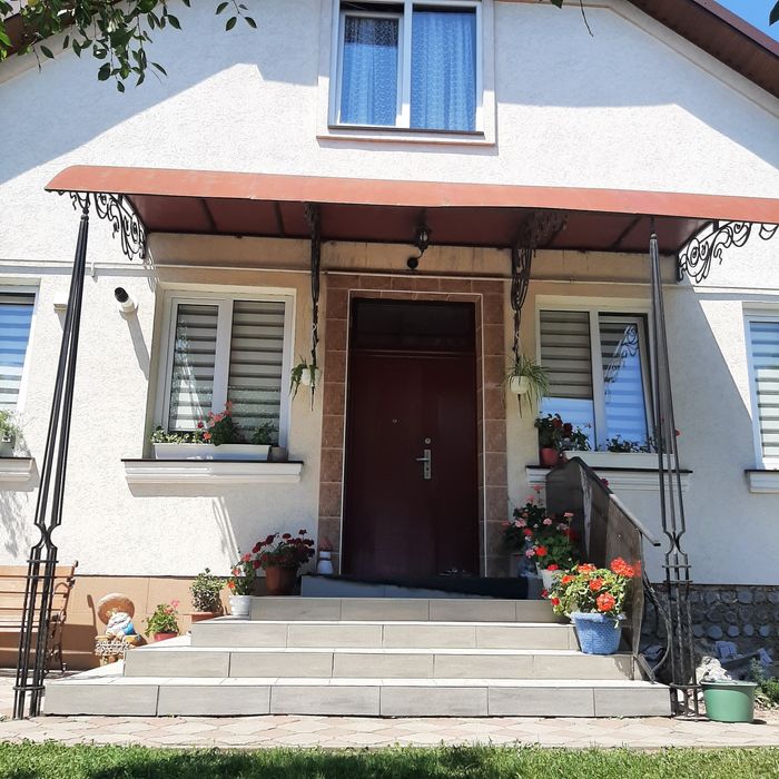 Піднавіс кований