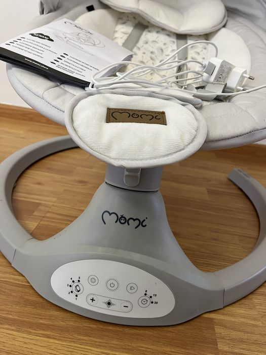 Колисальний центр Momi