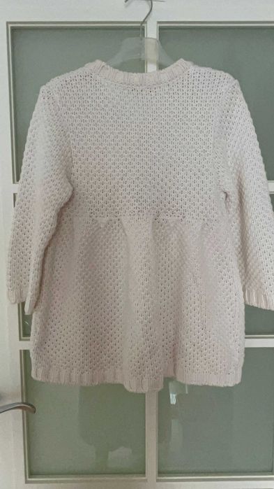 Sweter rozpinany biały