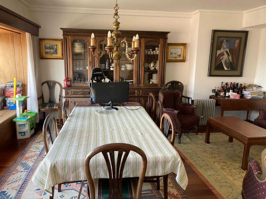 Apartamento T3+1 duplex para arrendar em Espinho