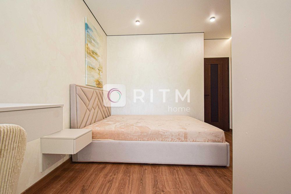Продаж 1 кімнатної квартири в сучасному ЖК Manhattan площею 41м.кв .