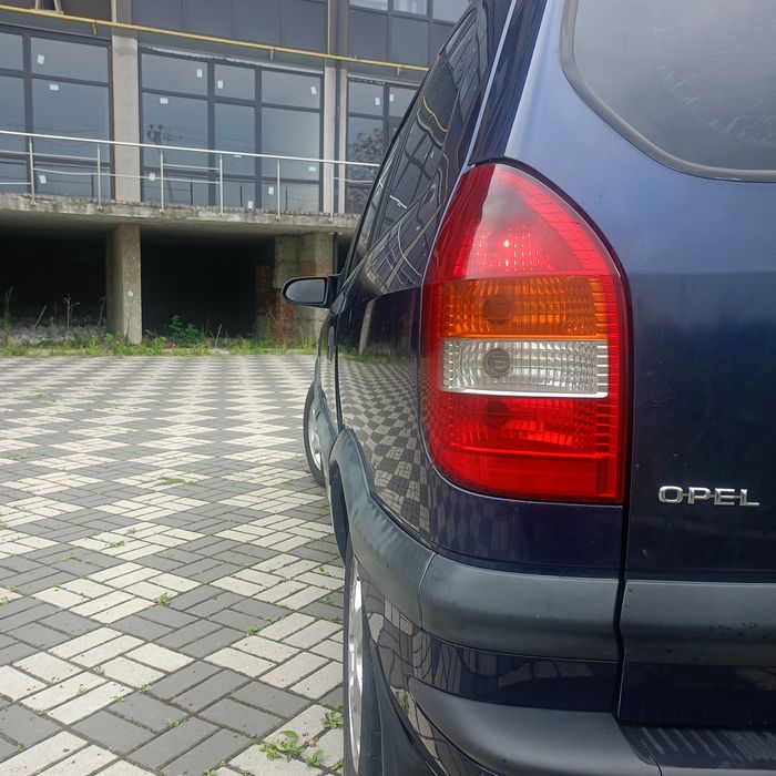 Продам авто Opel Zafira a