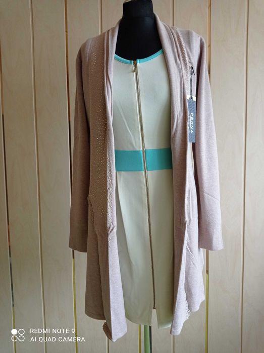 Śliczny Kardigan/tunika/narzutka z długim rękawem
