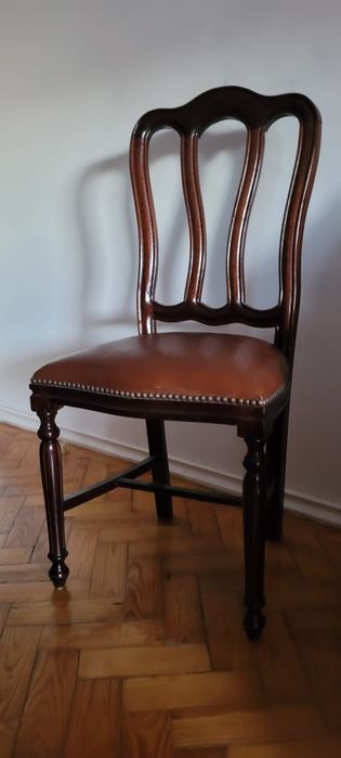 Mesa de jantar com 6 cadeiras