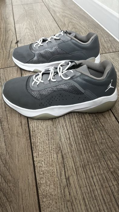 Кросівки Nike Jordan 38,5