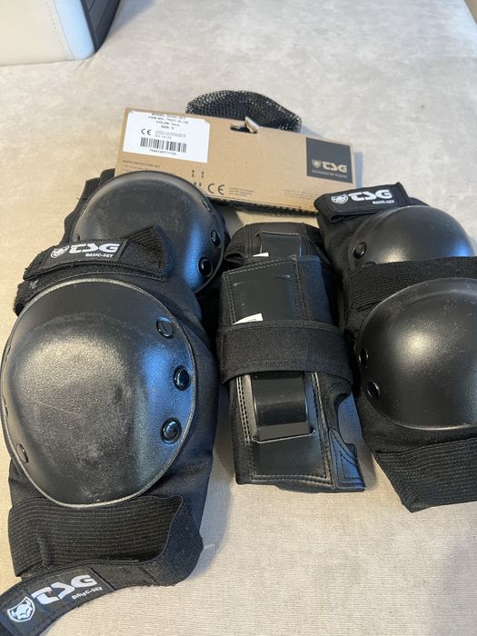 Ochraniacze  Basic zestaw ochraniaczy, czarne, S