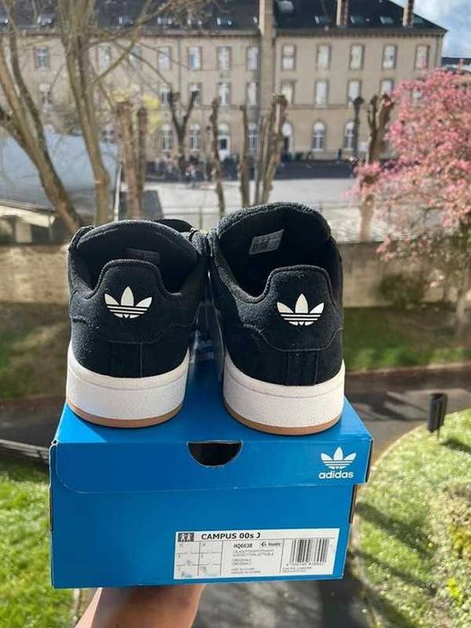 adidas Campus czarne 42
