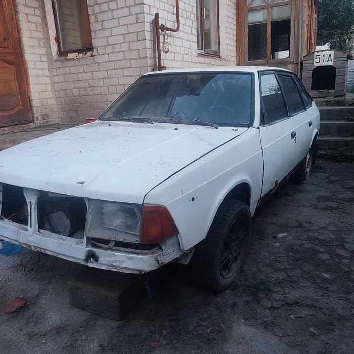 М 2141 кузов с документами  КПП .полуоси,капот. Двери.И  многие другие з.ч.практически все