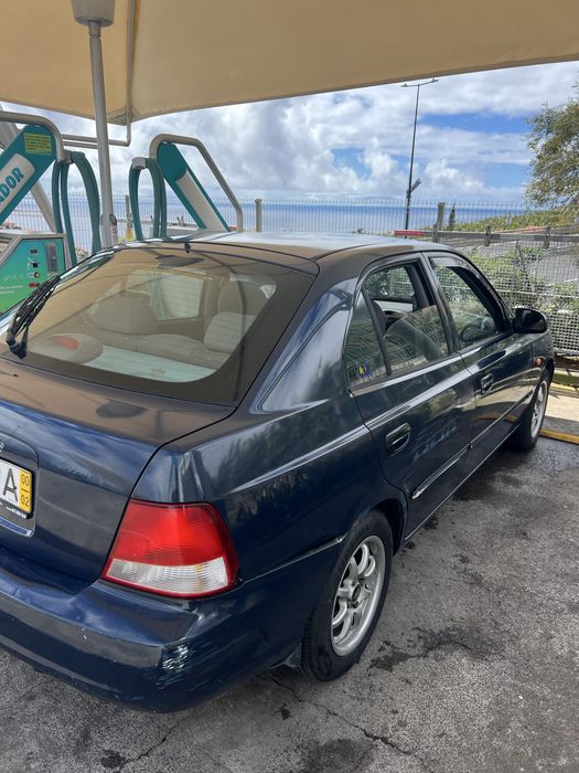 Hyundai Accent 1.3 – económico e pronto a usar