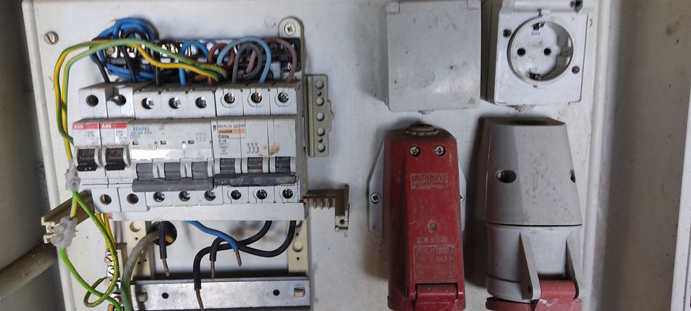 Quadro elétrico obra