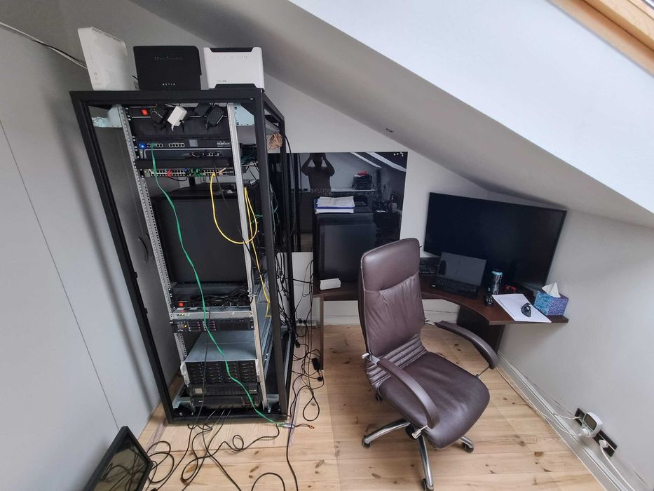 Szafa Rack 42U ZPAS 80x100x200 - GŁĘBOKA 100cm, KOMPLETNA.