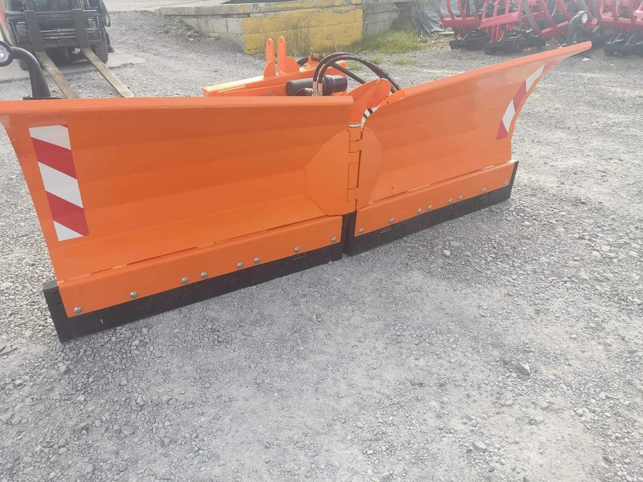 Pług do śniegu masywny Volant 2,5-3,2m hydrauliczny strzałka składany