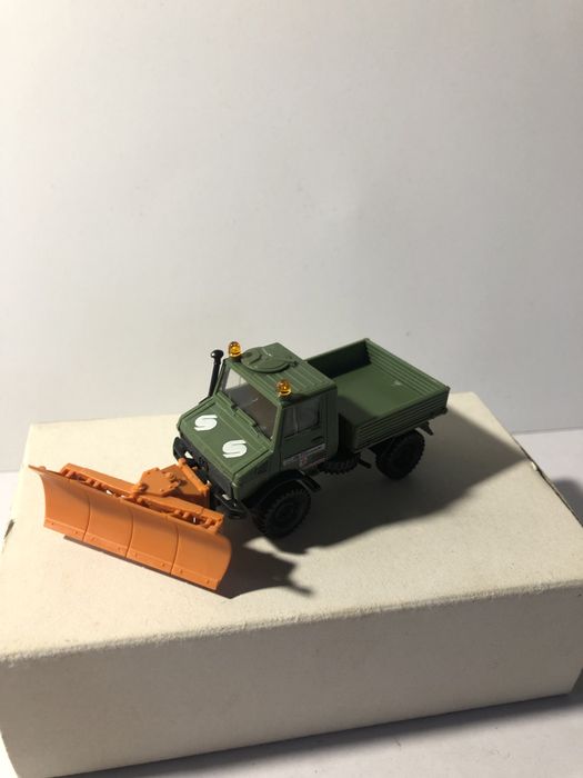 Mercedes unimog escala H0 Roco