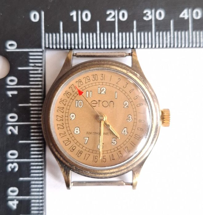 Stary zegarek mechaniczny kolekcjonerski uszkodzony Eton