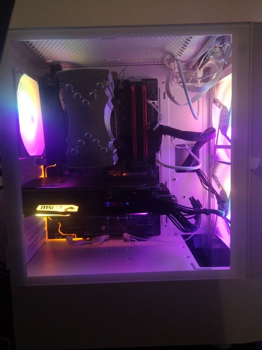 Komputer PC gamingowy RTX 2060 i5 9600KF