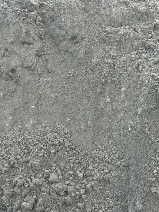 Ziemia czarnoziem ziemianogrodowa