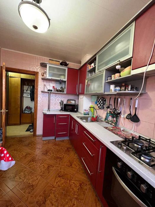 Продаж 3-кімнатної квартири, біля Атріума, єВідновлення - так