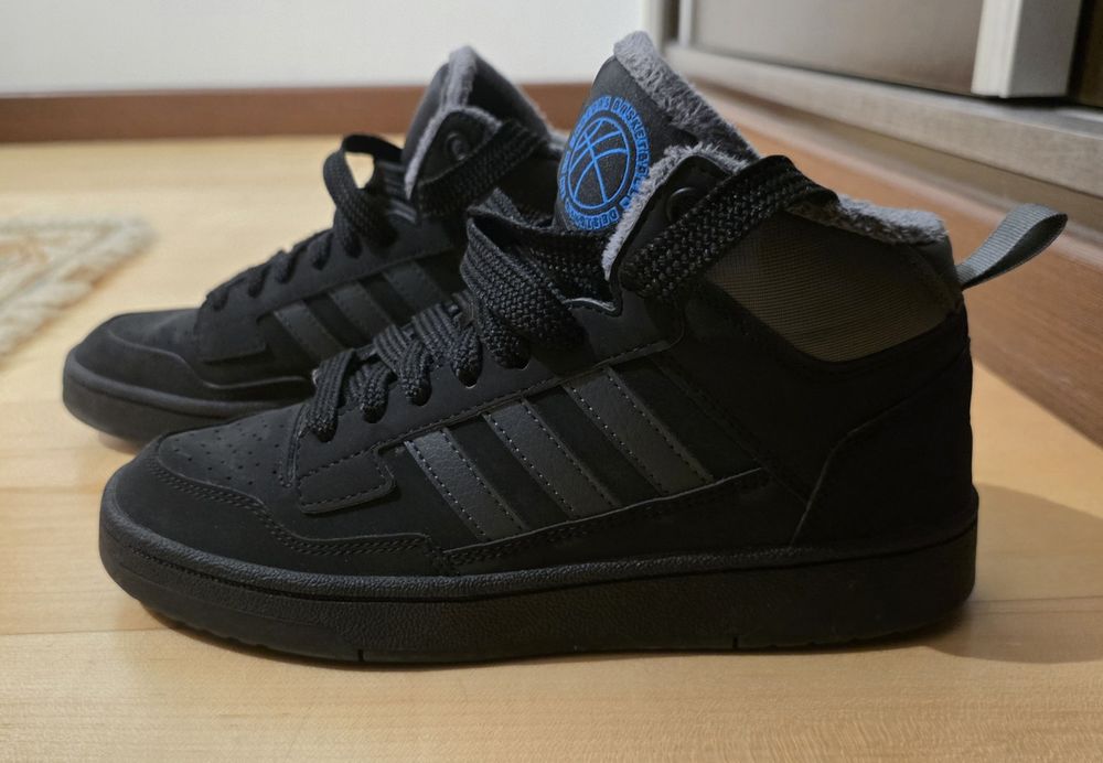 Ténis Adidas Unisexo