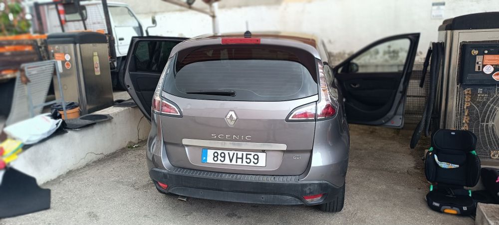 Renault Scenic 3 de 2014 por 7.500 euros