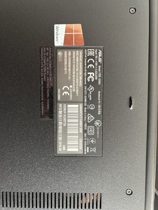Portátil Asus X556U Intel i7 500GB SSD