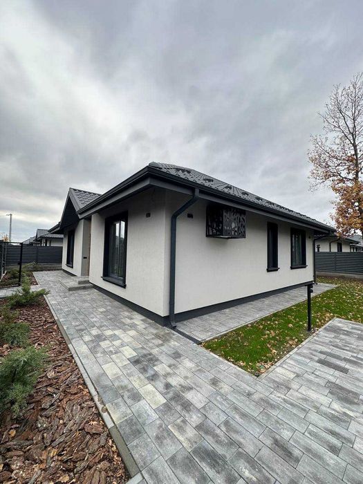 Одноповерховий будинок у Ворзелі