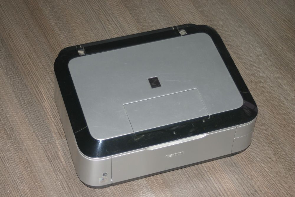 фотопринтер МФУ с печатью на дисках Canon Pixma MP630