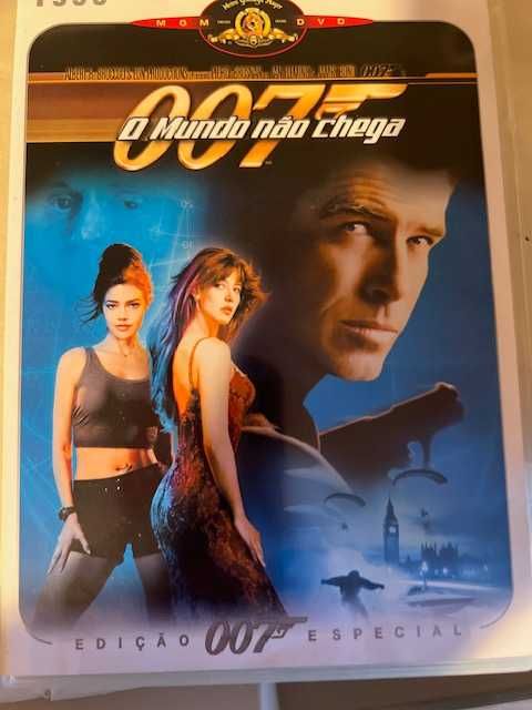 007 - O Mundo Não Chega com Pierce Brosnan