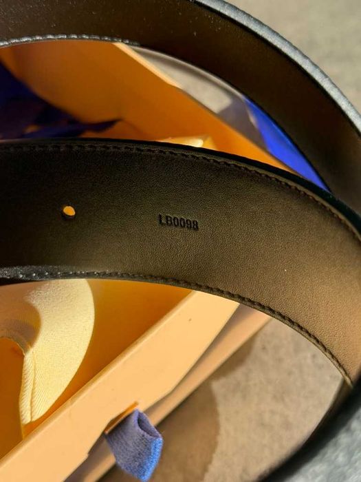 pasek Louis Vuitton  LV Initiales srebrna klamra 90