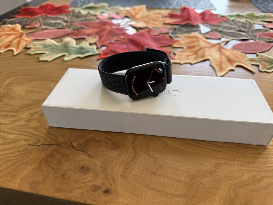 Aplle watch 9 45mm celuar